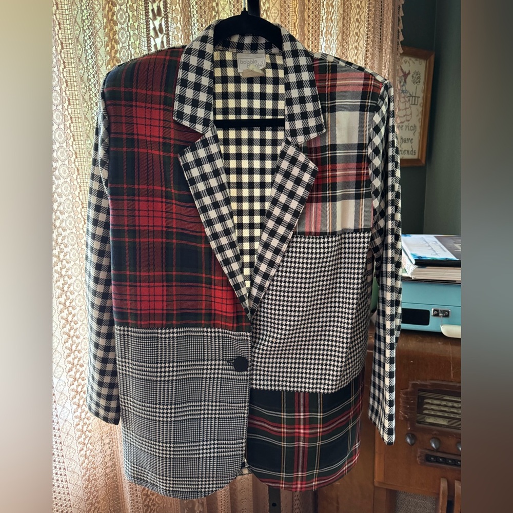 VTG Bobbie Brooks Black and Red Sport Coat with Patchwork